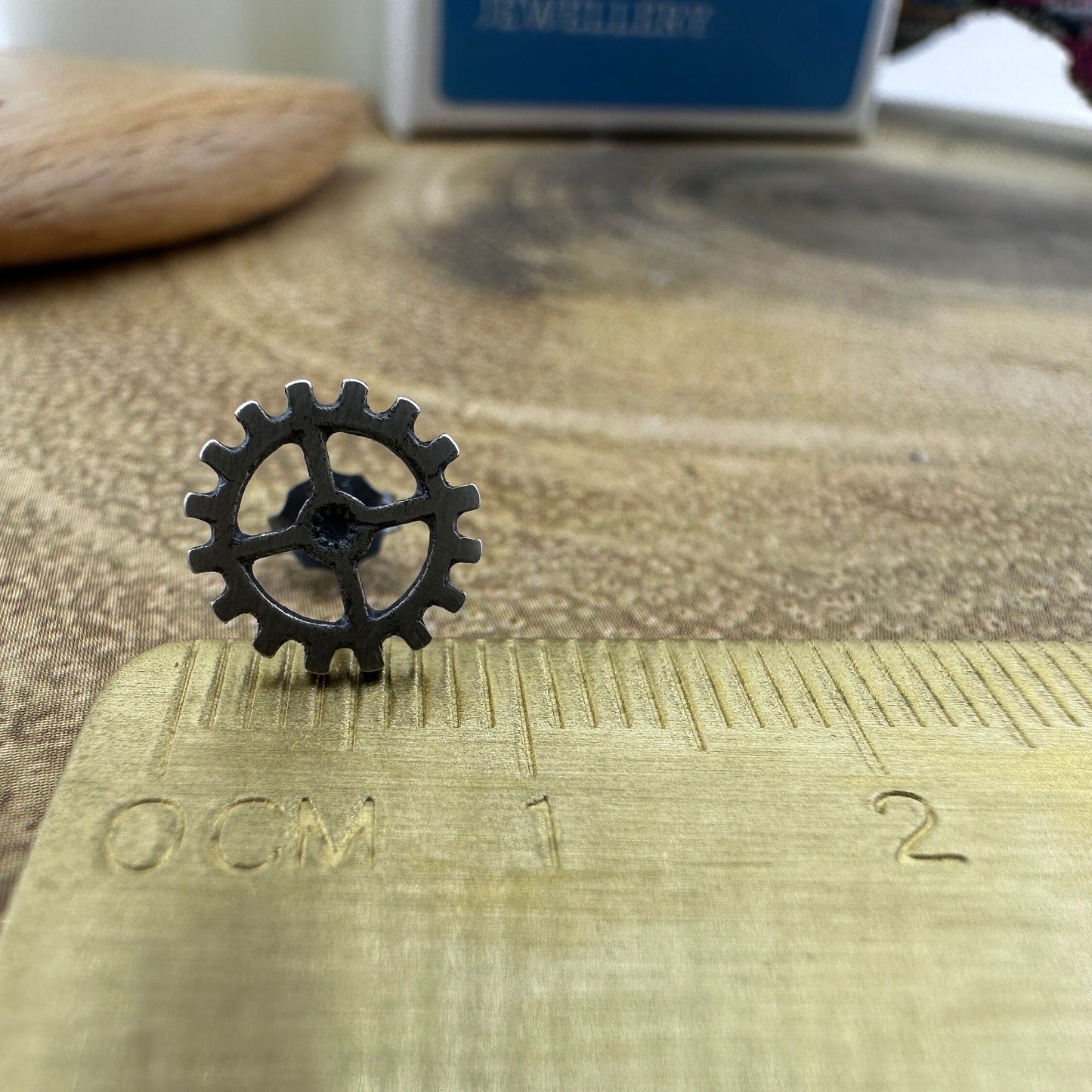 Industrial Earrings, Men Women Steam Punk Earrings, Edgy Earrings, Silver Mens Womens Stud Earrings, Studs for Men, Gear, A366