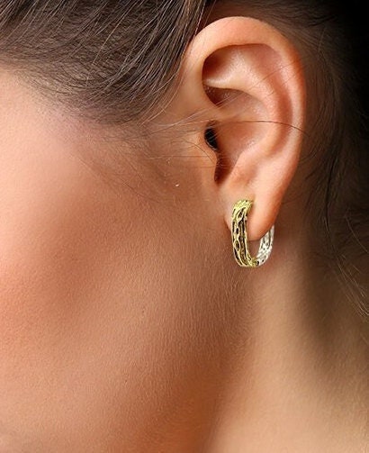 Two tone earrings Women's Hoop Earrings Gold Dangle Drop Huggie Silver, two tone hoops, Geometric Hoop Jewelry Modern, A401