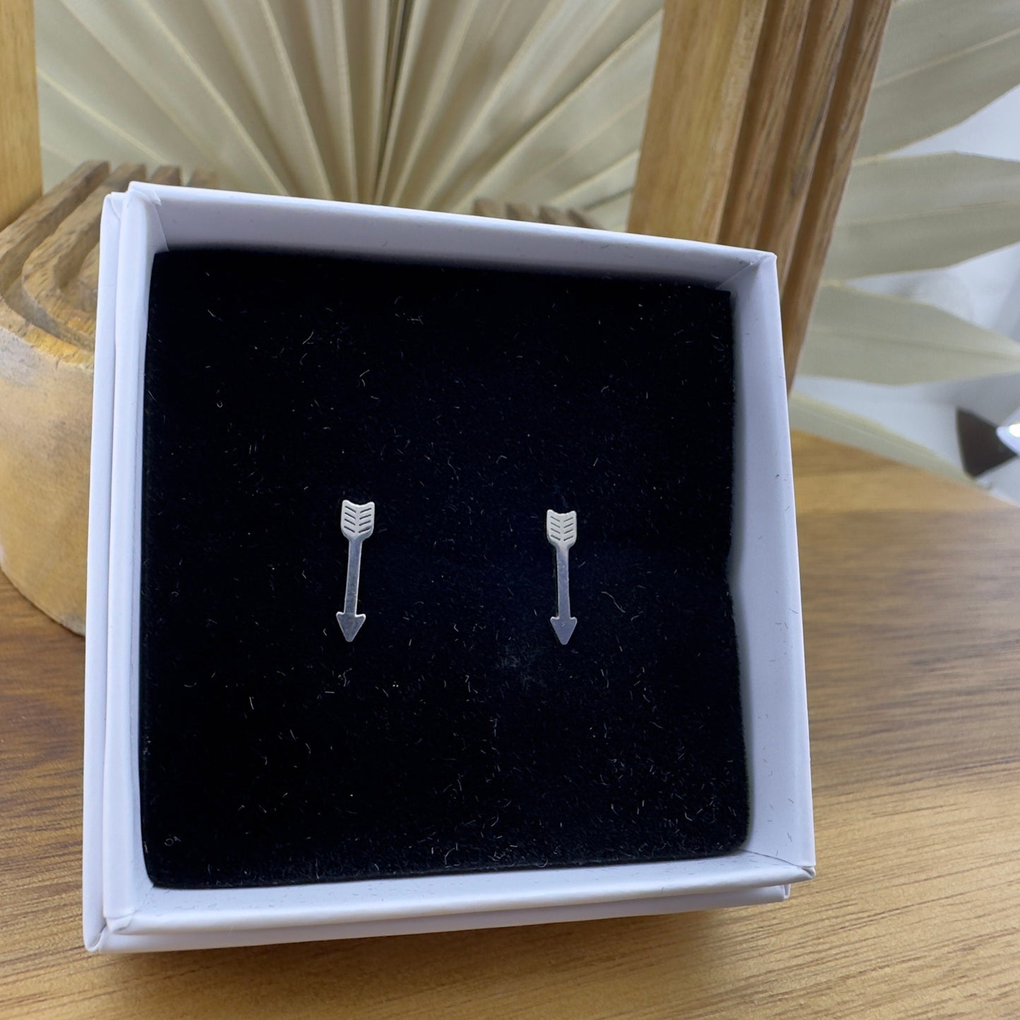 Silver Arrow Earrings - Arrow studs, Silver coloured studs, Stainless Steel, minimalistic earring, Mens or women’s Edgy earrings, A336
