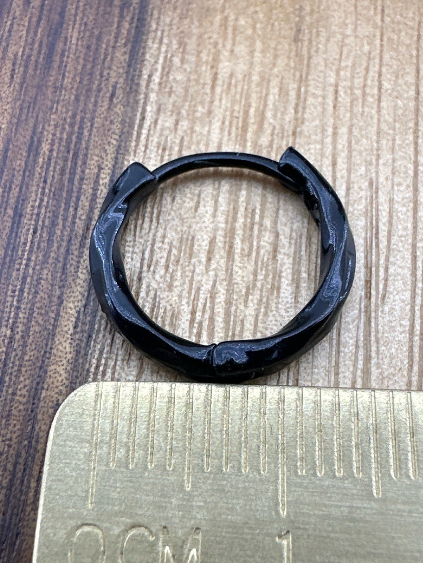 Black Huggie Earrings, Black Mens Earrings, Men Earring Hoop Black Mens Earrings, small thin hoops, Double Twist Hoop Earrings, A111