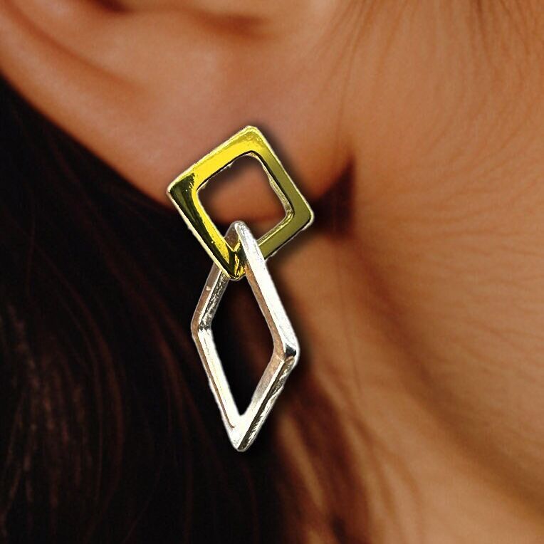 Two tone earrings, Gold Dangle Huggie, double hoop earrings, two tone hoops, Geometric earrings, double link earrings, dainty earrings, A417