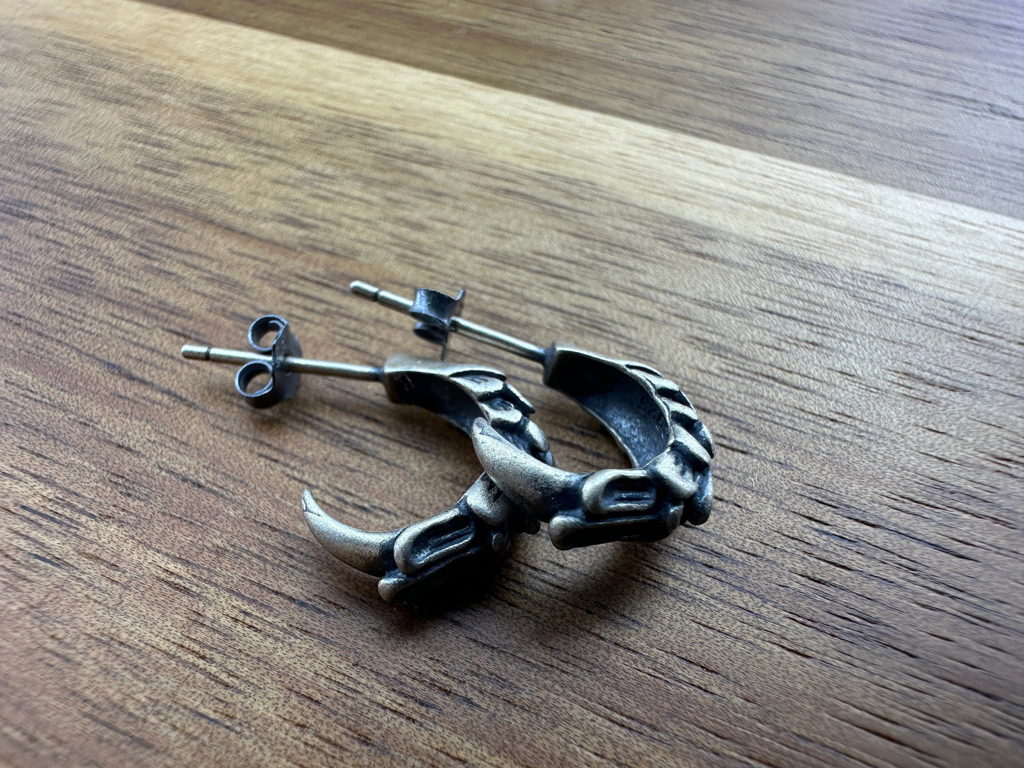 Mens Earrings - Silver Claw Earrings, Minimalist Earring, Mens wraparound stud, edgy, goth earrings, single piercing, spike hoops, A494