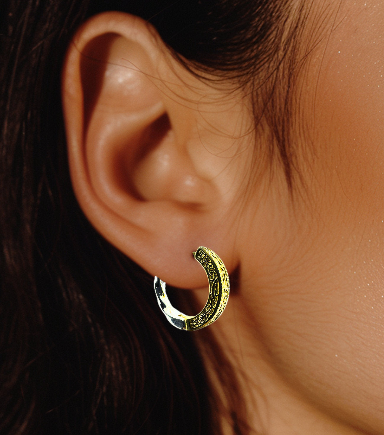 Two tone earrings, Silver Dangle Drop, Huggie earrings, two tone hoops, Geometric Earrings, dainty huggies, A415