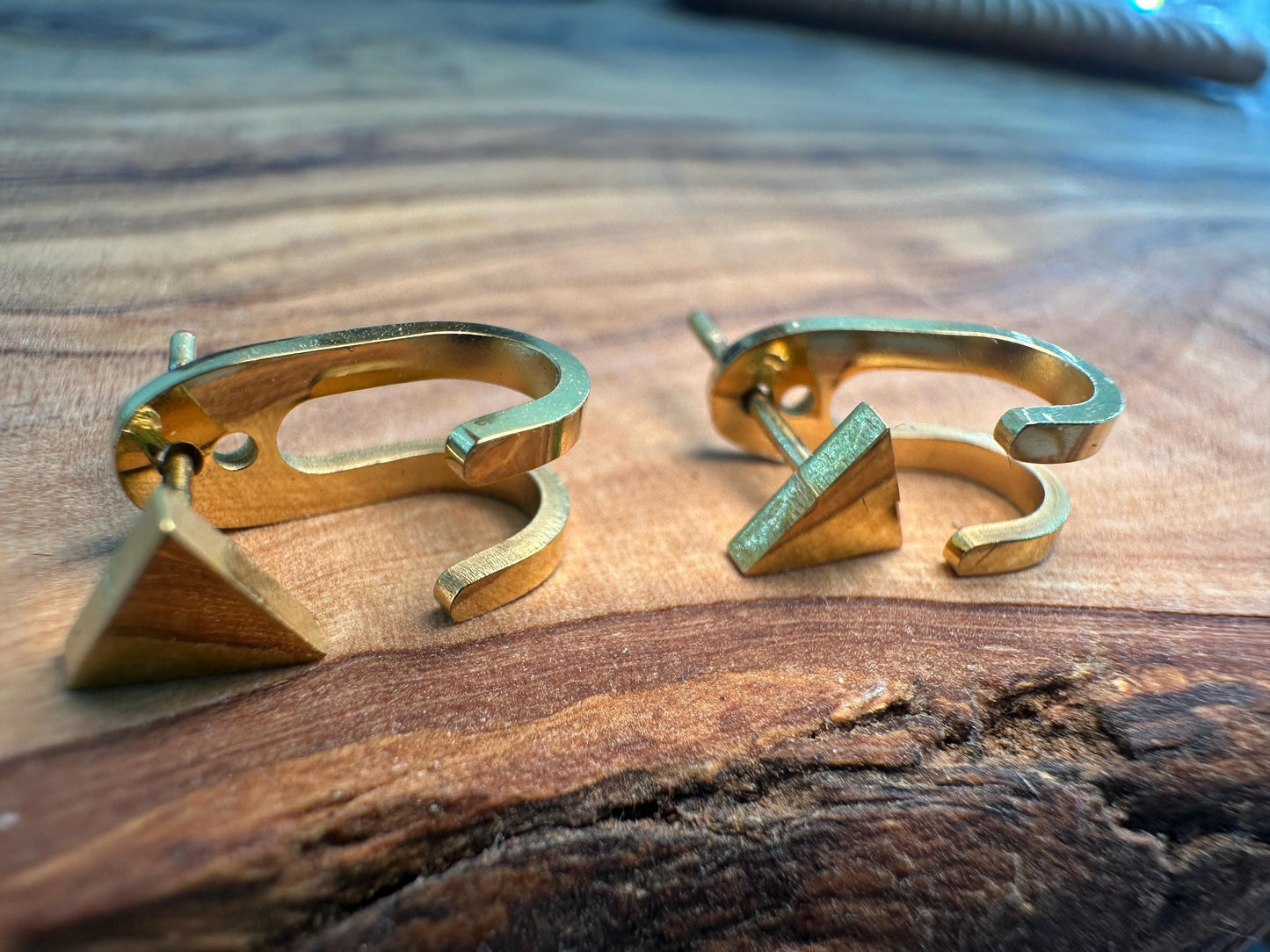 Mens Earrings - Gold Stud Earrings, Men, Minimalist Male Earring, Sterling Silver, Mens Stud Earrings, Studs for Men, stud earrings, A511